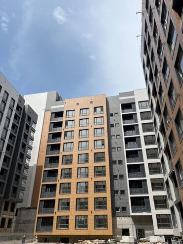 жк манчестер: 1 комната, 52 м², 108 серия, 2 этаж, Дизайнерский ремонт