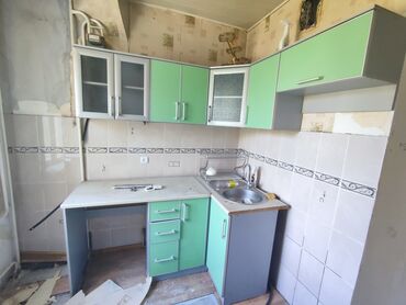 кухонные столы стеклянные: Продаю кухонный гарнитур, б/у