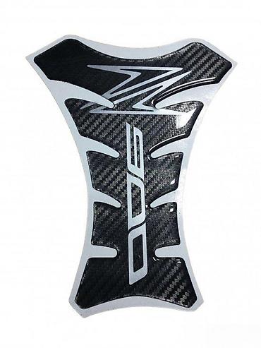 apriori marka: KAWASAKI Z900 CARBON - tank pad - 672 📌 Opis: Samolepljivi protektor — 1