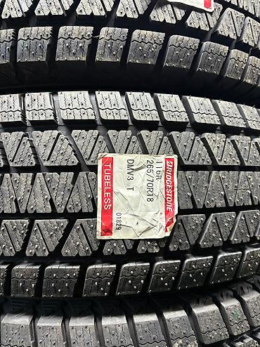 26570 r18: Шины 265 / 70 / R 18, Зима, Новый, Комплект, Внедорожные (АТ/МТ), Япония, Bridgestone — 2