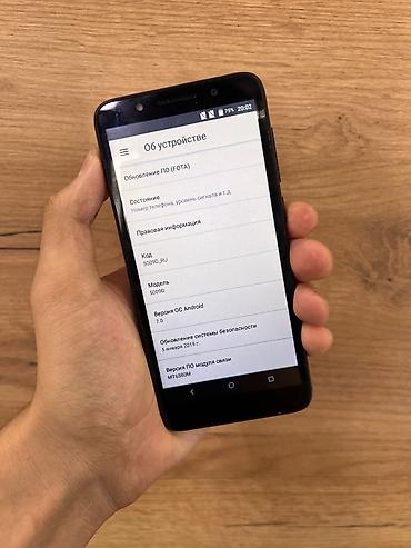 продам верту: Смартфон Alcatel 5009D в синем цвете. Основные характеристики: - — 2