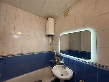 уланит: 1 комната, 34 м², Улан мкр 105 серия, 8 этаж — 4