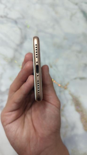socket 1155: IPhone 8, Б/у, Золотой — 6