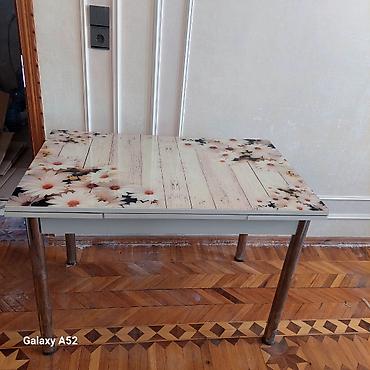 masa satisi: Mətbəx stol-stulu. 3 il əvvəl alınıb. Amma istifadə olunmayıb. Köçlə — 1