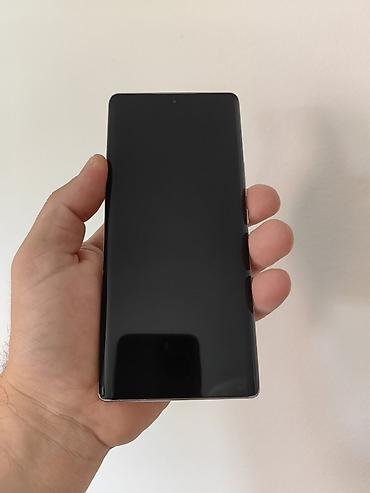 daljinski fox: Honor 70 dual sim sim free sa 8/1256 gb memorije. Dobro očuvan i — 1
