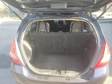 карапка на фит: Honda Fit: 2002 г., 1.5 л, Автомат, Бензин, Хэтчбэк — 10