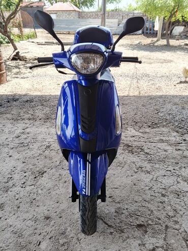 Транспорт: Triump - ZİG ZAG, 80 см3, 2024 год, 2750 км
