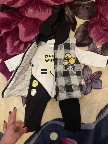 uşaq pijama dəstləri: Uşaq dəsti, Oğlan, 6 - 9 ay