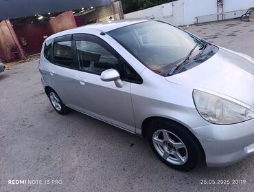 Honda: Honda Fit: 2003 г., 1.3 л, Вариатор, Бензин, Хэтчбэк