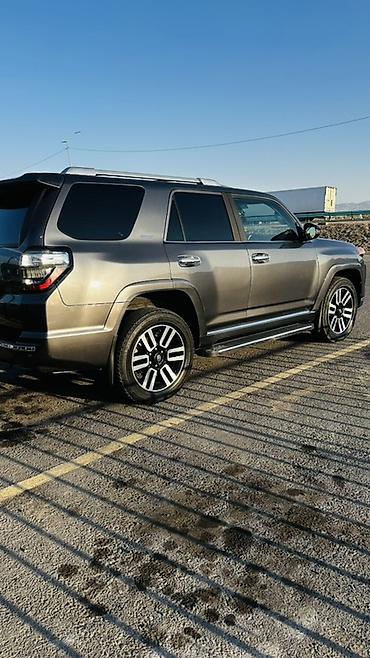 2025: Toyota 4Runner: 2018 г., 4 л, Автомат, Бензин, Внедорожник — 3