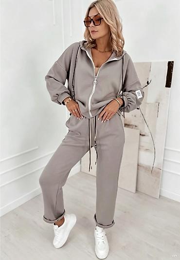 bitkisel mix: Ženski komplet trenerke sa kapuljačom – 2 dela

-3400din
SM L XL — 7