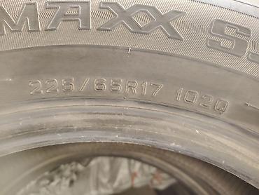 maxxis: Комплект зимних шин без шипов (4 шт.) - Размер: 225/65 R17 - Индекс — 4