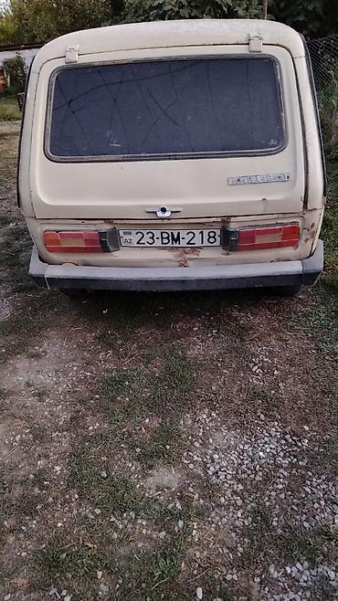 xezer avtomobil qiymetleri: 1700 azn ili 1981 mator 06 dı karofqa 4 diferde yüngül sesi var — 2