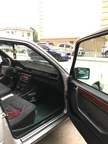 лексус рх 350 гибрид 2021год: Mercedes-Benz W124: 1994 г., 3.2 л, Автомат, Бензин, Седан — 5