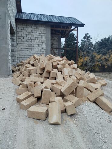 Kubiklər: Kubiklər, Kredit yoxdur — 1