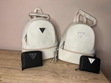 Torbe: 2900 torbe i rancevi, vece torbe 3200 novcanici 1750 — 8