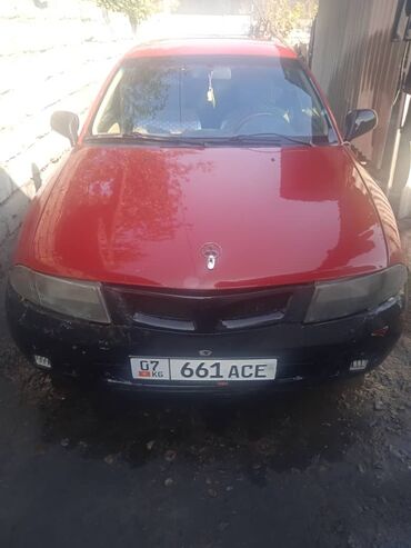 продаю с доплатой мне: Mitsubishi Carisma: 1996 г., 1.6 л, Механика, Бензин, Седан