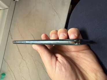 Apple iPhone: IPhone 11 Pro Max, 64 GB, Space Gray, Face ID — 9