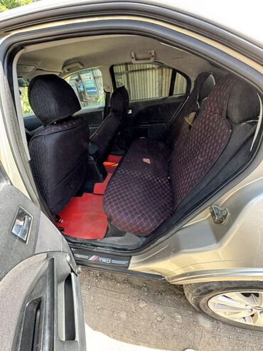 Ford: Ford Mondeo: 2004 г., 1.8 л, Механика, Бензин, Седан — 7