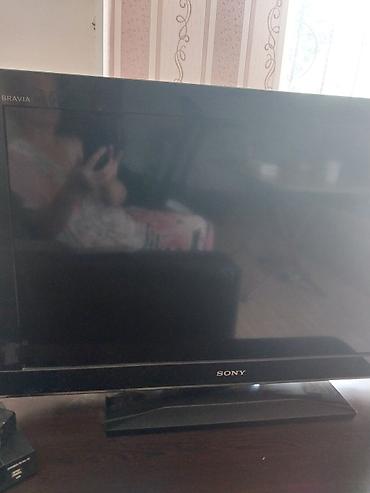17 pro 512: İşlənmiş Televizor Sony LCD 32" Ünvandan götürmə — 1