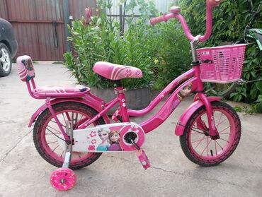 на 2 3 года: Детский велосипед, 4-колесный, Другой бренд, 3 - 4 года, Для девочки, Б/у