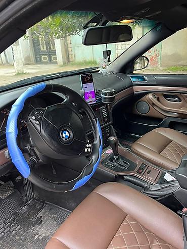 ön bufer: BMW 5 series: 3.5 l | 1998 il Sedan — 8
