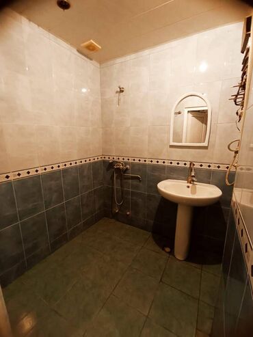 Uzunmüddətli kirayə mənzillər: Xətai rayonu,Xətai polis idarəsi, Gənclər parkına yaxın ərazidə — 10