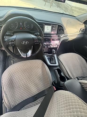 Hyundai: Hyundai Avante: 2018 г., Седан — 11