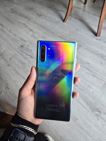 tük effekti qaş: Samsung Galaxy Note10 Plus – Aura Glow rəng Xüsusiyyətlər: - 6.8"