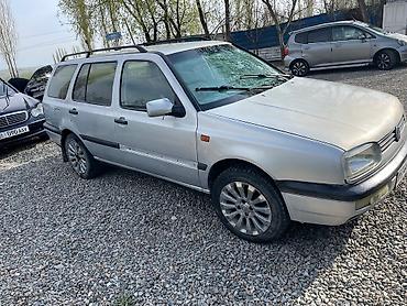 Унаа сатуу: Volkswagen Golf: 1993 г., 1.8 л, Кол менен иштөөчү, Бензин, Универсал — 3