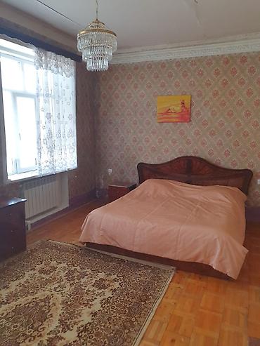 Həyət evləri və villaların satışı: İsmayıllı rayon, Günəşli qəsəbəsində təcili həyətyanı ev satılır — 17