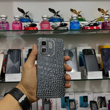 mersedes telefonu: Infinix HOT 50 5G, 256 GB, rəng - Qızılı, Sensor, Simsiz şarj, Face ID