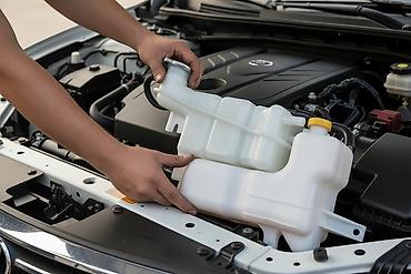 жёлтые воды: Бачок Nissan Новый, Аналог — 3