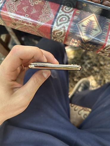 xs max 64: IPhone Xs Max, 256 GB, Qızılı, Face ID — 5
