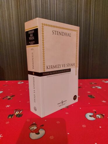 Stendhal — Kırmızı ve Siyah İş Bankası Kültür Yayınları Yumşaq