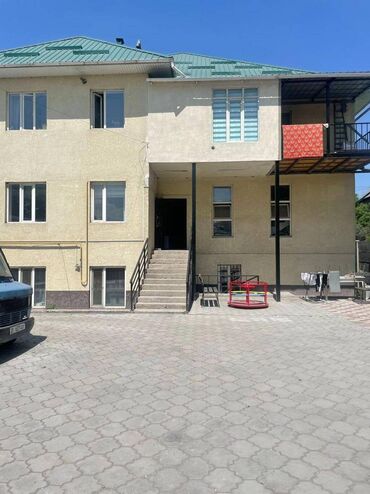 квартира район кызыл аскер: 1 комната, 40 м², Индивидуалка, Цокольный этаж этаж, Косметический ремонт