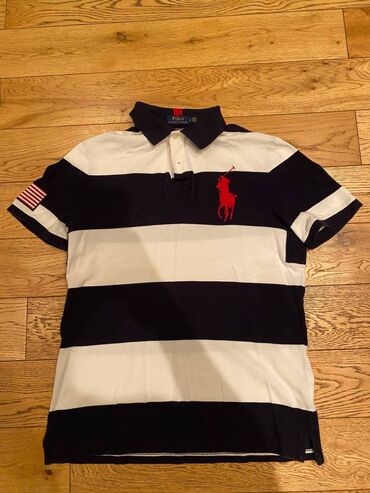 Футболки: Polo ralph lauren 
оригинал 
Размер: L slim fit
Сост:9/10