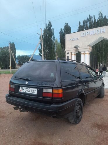 авто печ: Volkswagen Passat: 1992 г., 2 л, Механика, Бензин, Универсал