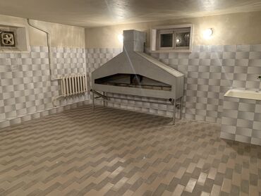 Həyət evləri və villaların satışı: 6 otaqlı, 700 kv. m, Kredit yoxdur, Orta təmir — 20