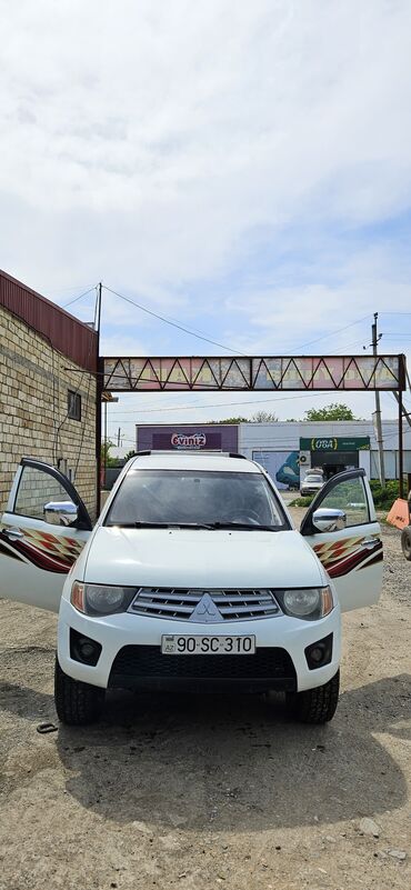 запчасти гольф 2: Mitsubishi L200: 2.5 l | 2008 il 250000 km Pikap