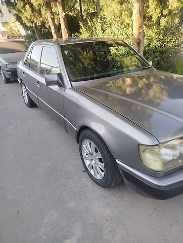 mersedes e class: Mercedes-Benz W124: 1991 г., Седан — 3