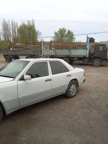 мерс 124 2 6: Mercedes-Benz W124: 1992 г., 2.3 л, Механика, Бензин, Седан