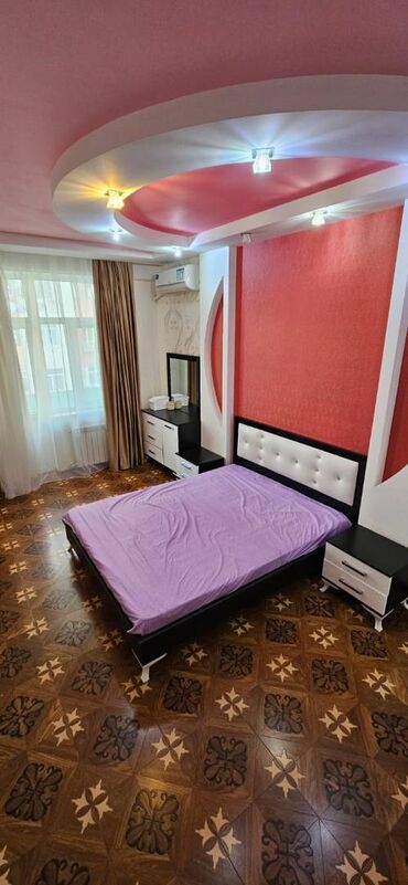 Uzunmüddətli kirayə mənzillər: Həzi Aslanov metrosu yanında mənzil kirayə verilir. Mərtəbə 18/12 — 8