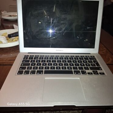 hard disk 1tb qiyməti: Apple MacBook Air (13") - Model: MacBook Air, gümüş rəngli alüminium