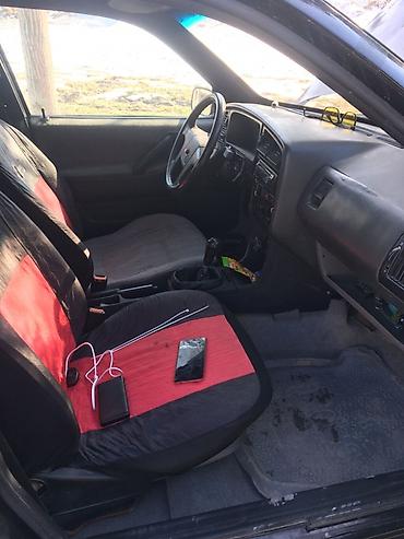 Volkswagen: Volkswagen Passat: 1991 г., 2 л, Механика, Бензин, Универсал at lalafo.kg — 16 Volkswagen: Volkswagen Passat: 1991 г., 2 л, Механика, Бензин, Универсал — 16