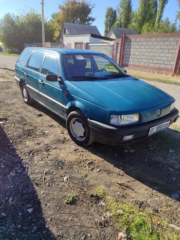 машина кызыл кыя: Volkswagen Passat: 1991 г., 1.8 л, Механика, Бензин, Универсал