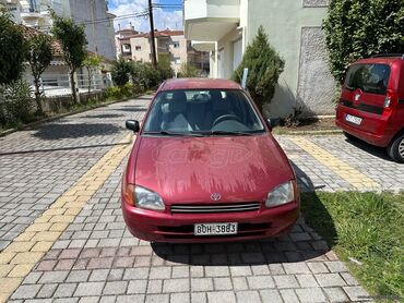 Toyota: Toyota Starlet: 1.3 l. | 1998 έ. Χάτσμπακ — 2
