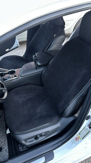 чехлы для сидений авто в бишкеке: Чехлы Велюровые, цвет - Черный, Универсальный, Самовывоз