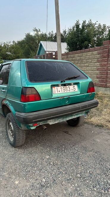 чехол для авто бишкек: Volkswagen Golf: 1990 г., 1.8 л, Механика, Бензин, Седан