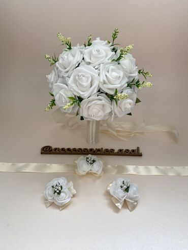 цветы невесты: Свадебный букет невесты Цветы искусственные, хорошего качества